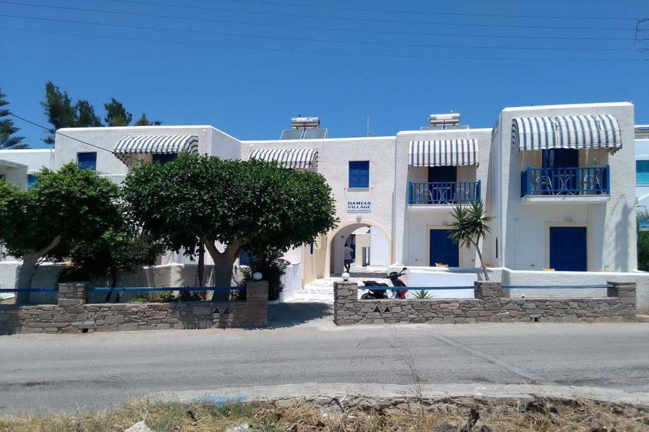 Damias Village Parikia  Luaran gambar